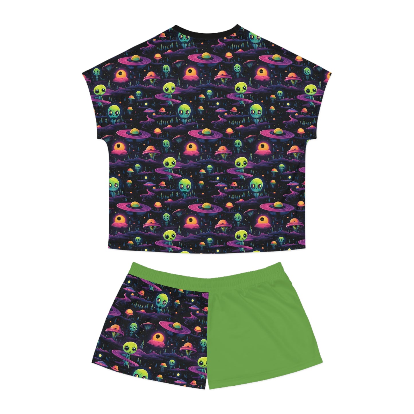 Aliens A Women's Short Pajama Set