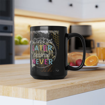 Taza negra posterior BC Never Complex, 15 oz