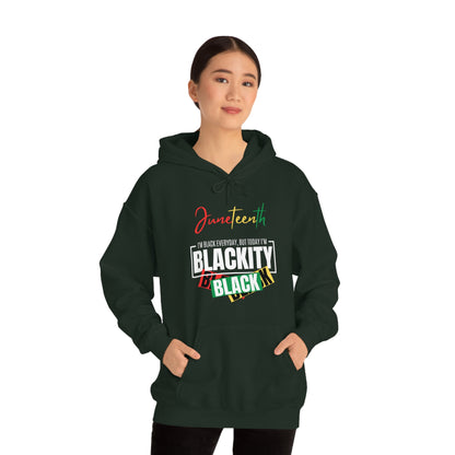 Juneteenth Blackity Sudadera con capucha unisex Heavy Blend™ negra