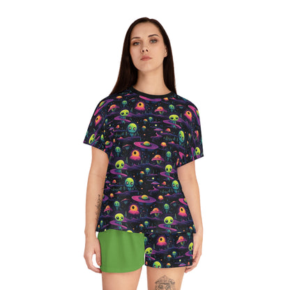 Aliens A Women's Short Pajama Set